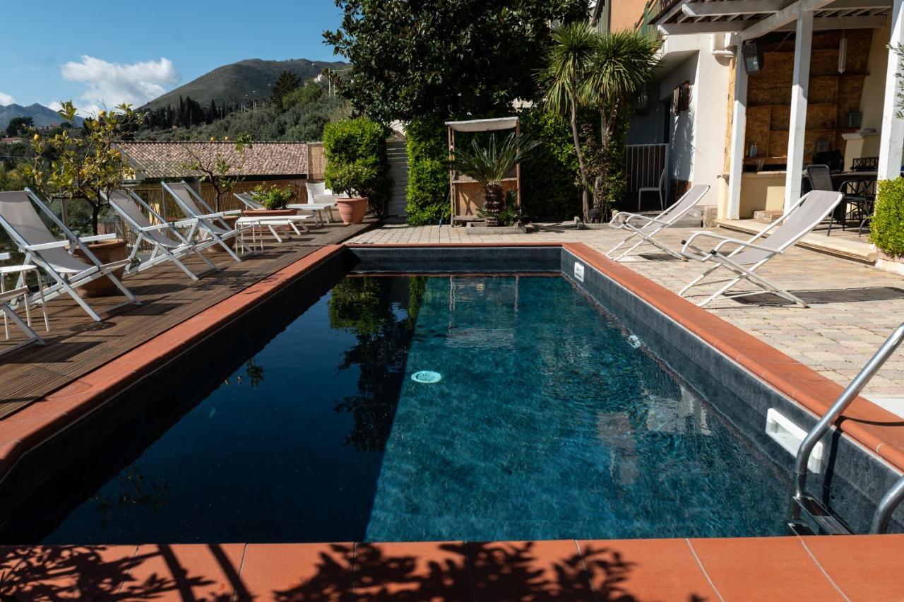 Casa Rossa Frühstückspension 3*