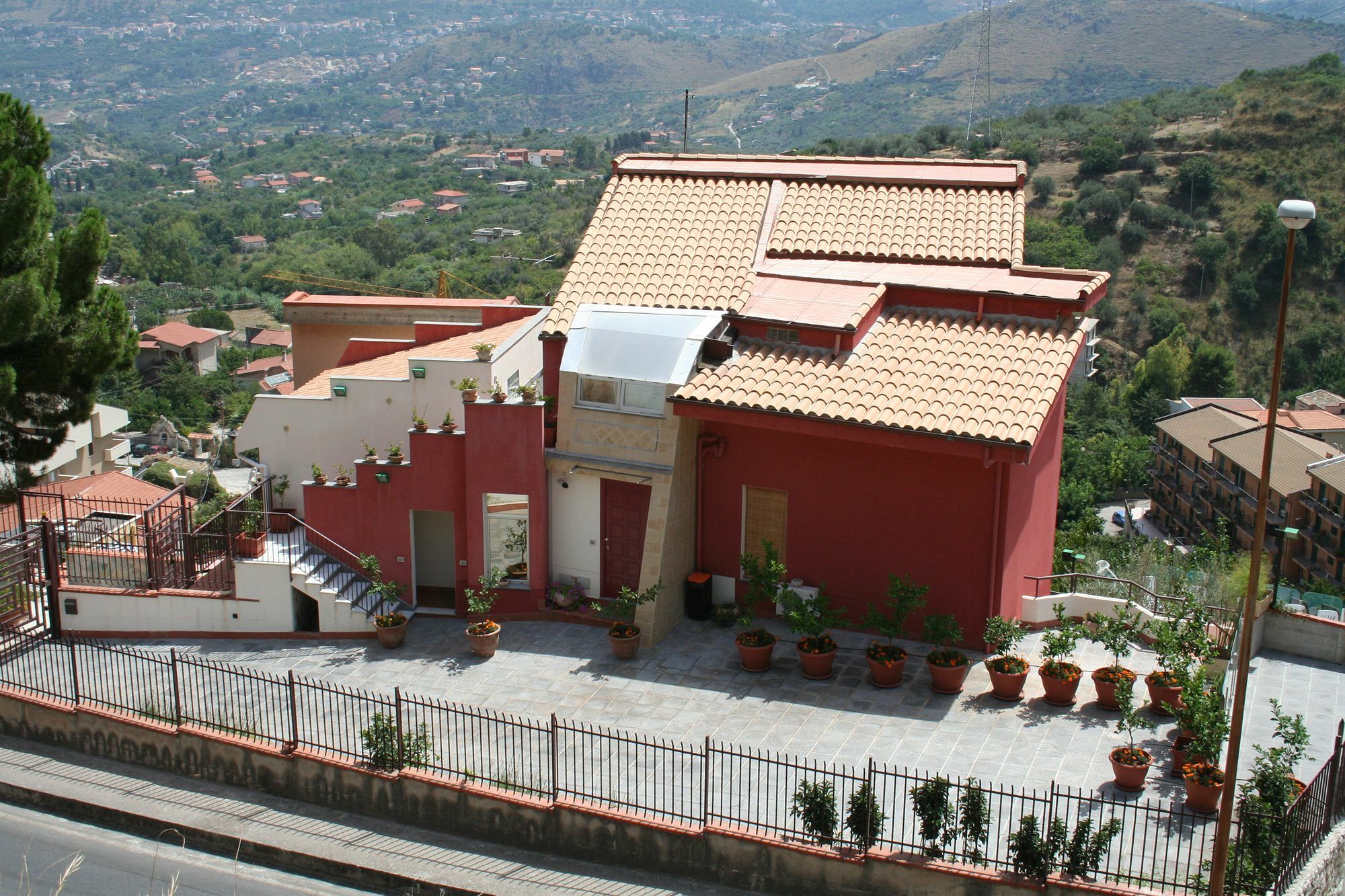 Casa Rossa Monreale